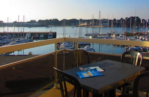 Plouhinec Apartment | Étel - 3-room Apartment - 45 m² - Pets Allowed