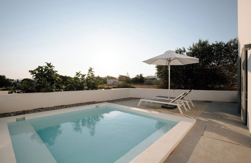 Aliki Apartment | Ethereal Pool Villa by GHH