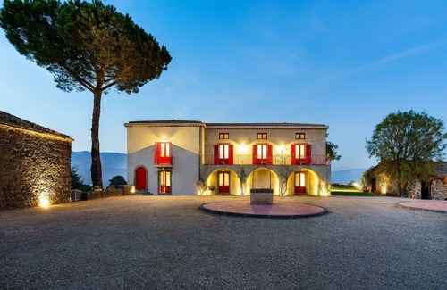 Castiglione di Sicilia Villa | Etna Retreat - Luxury vacation villa with private pool in Sicily