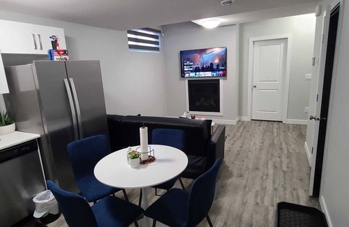 Saskatoon House | Euler's New Suite in Brighton