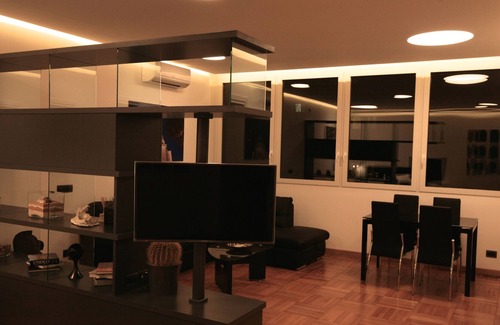 EUR Apartment | EUR LUXURY AND BRIGHT LOFT