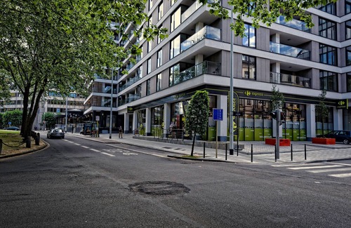 Wijk van de Squares Apartment | European District - Bright and Design Apartment with Terrace