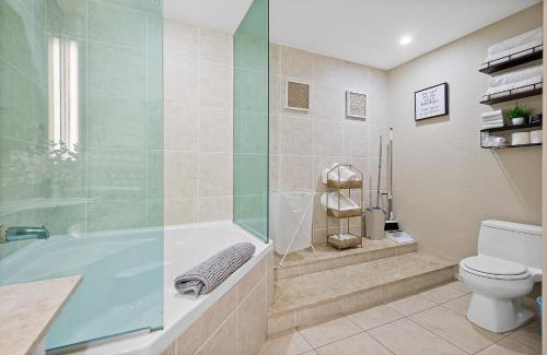 Palm Coast Apartment | European style Queen Suite in Palm Coast - Best view with Balcony near Beaches!