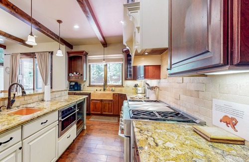 North Upper Truckee House | European-Style Washoe Meadows Estate | Sauna, Smart TVs, Playground & Grill