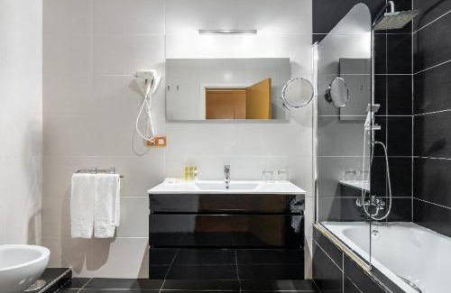 Leiro Hotel | Eurostars Monumento Monasterio de San Clodio Hotel