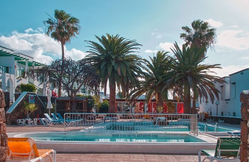 Matagorda Ski Chalet | Eva Vacation Home Pool & Relax - Very close to the beach