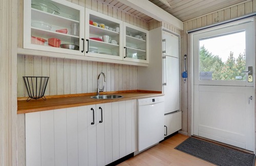 Rødhus House | "Evan" - 1.3km from the sea by Interhome