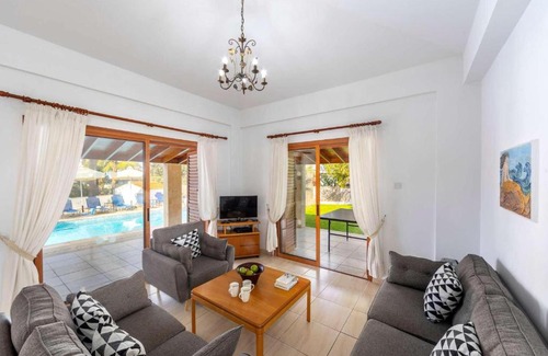 Latchi Villa | Evanthia