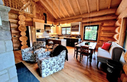 Heimbuchenthal House | Eveningwood - Luxury Log Home with Sauna in the Spessart