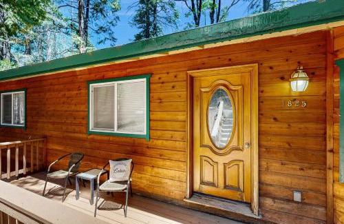 Arnold House | Evergreen Cottage