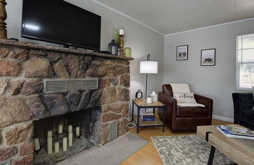 Evergreen West Central Cabin | Evergreen Mountain Retreat Minutes From the Lake