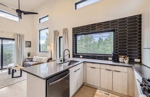 Evergreen Meadows House | Evergreen's Modern Cabin. 20Acres/Seclusion/Creek!