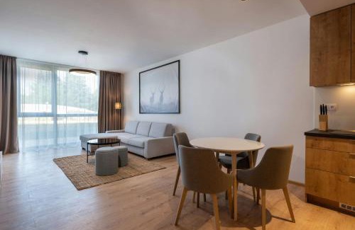 Tale Apartment | Evergreen Tale Apartman F2