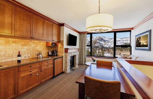 Olympic Valley Resort | Everline Resort and Spa, Lake Tahoe