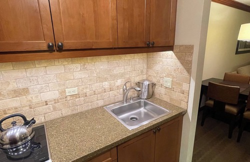 Olympic Valley Condo | Everline Resort and Spa Fireplace Suite Valley View
