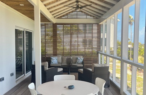 North Palmetto Point Cottage | Every Room With a View