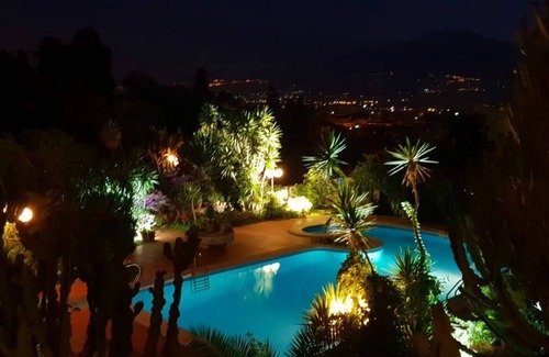 Giardini Naxos Villa | Every sunrise a spectacle