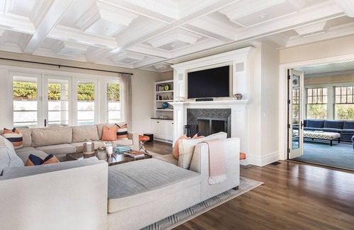 Water Mill House | Everything in Hamptons special discount available for weekly and monthly renters