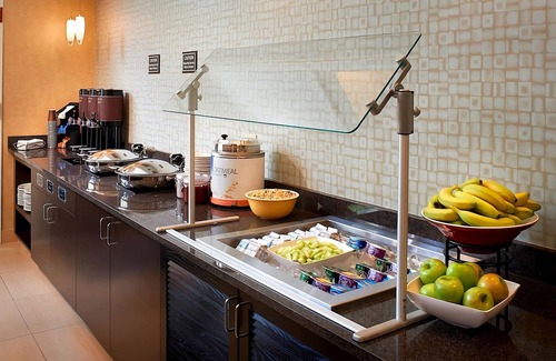 Waukegan Apartment | Everything You Need For The Perfect Vacation! Close to Independence Grove