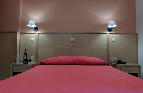 Marmari Hotel | Evia Hotel & Suites