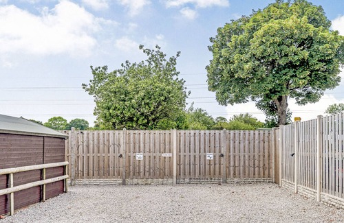 Flint Cottage | Ewe Two