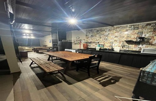 Alvinopolis Cottage | Excelente Espaço em Atibaia. Há 200 Metros da Lucas