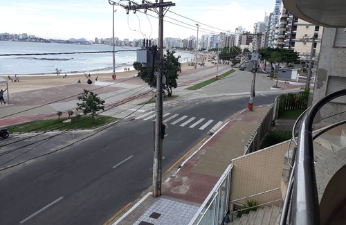 Praia do Morro Apartment | Excellent Apartment on Av.Beira Mar! Close to everything in front of the beach!