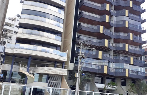 Praia do Morro Apartment | Excellent Apartment on Av.Beira Mar! Close to everything in front of the beach!