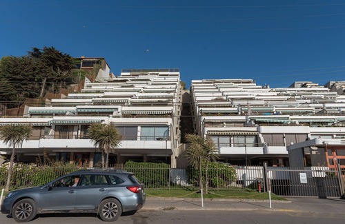 Concon Apartment | Excellent apartment with ocean views on the first line