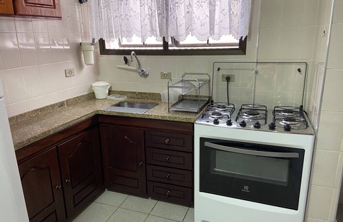 Jardim Vitoria Apartment | Excellent fit 4 bed - great location in the Cove