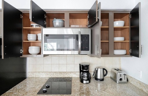 Gateway Apartment | Excellent Gateway 1BR w/Gym, Pool, nr Soccer Field, by Blueground