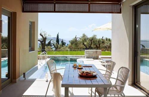 Ouranoupoli Villa | Excellent Halkidiki Villa | Residential Villa 2 | 2 Bedrooms | Stunning Sea.