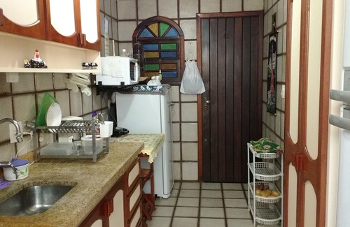Pero House | Excellent house 40 meters from the beach and 100 meters from Shopping Peró! WI-FI + SKY