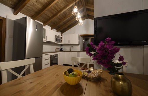 Los Llanillos Cottage | Excellent location in Frontera. Near puddles, trails and town.