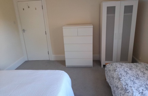 Herne Hill Apartment | Excellent Location with great transport link to central London