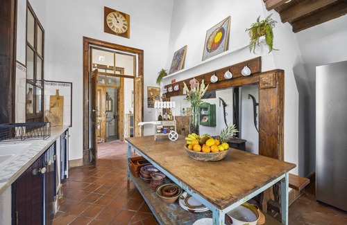 Sao Bras de Alportel Villa | Exceptional 6 Bedroom Villa with Heated Pool, Large Gardens and Yoga Shala