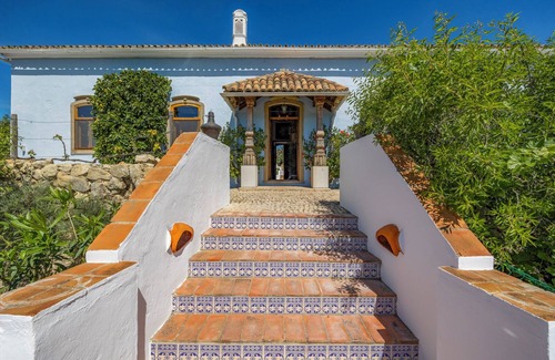 Sao Bras de Alportel Villa | Exceptional 6 Bedroom Villa with Heated Pool, Large Gardens and Yoga Shala