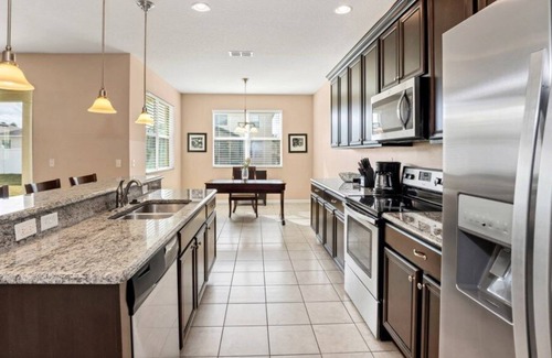 Crystal Cove Villa | Exceptional 5 Bedroom Property On Crystal Cove 12 Mins To Disney