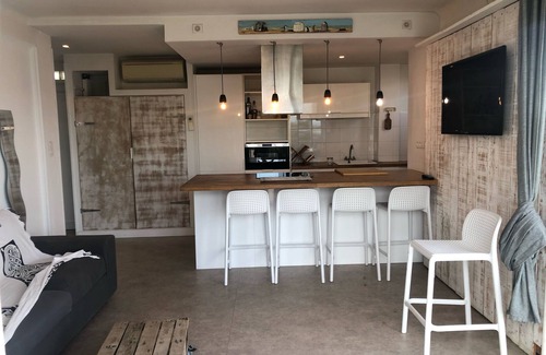 Palavas-les-Flots Apartment | Exceptional apartment in small waterfront residence, Palavas ls Flots