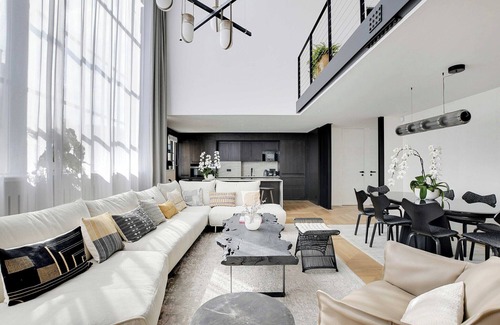 Quartier de la Plaine-de-Monceaux Apartment | Exceptional apt with A/C - 2BD/4P - Parc Monceau