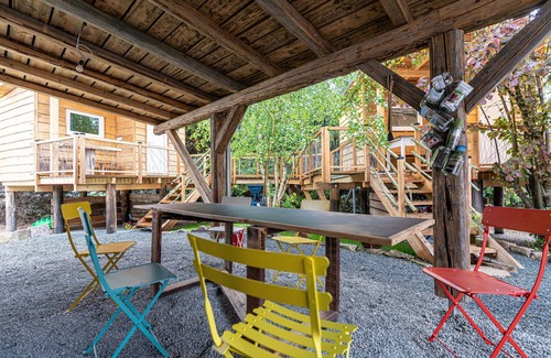 Rauhenebrach House | Exceptional barn loft with open roof truss