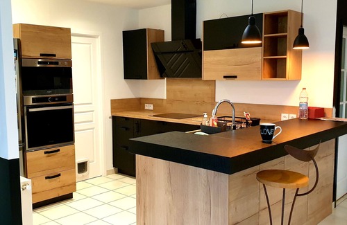 Dompierre-sur-Mer House | EXCEPTIONAL! Bright villa with heated pool 2 min from La Rochelle! n