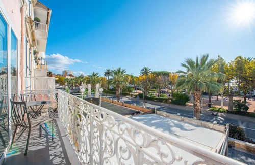 Sainte-Maxime City Centre Apartment | Exceptional duplex Golf de St Tropez sea view town center beach 80 m
