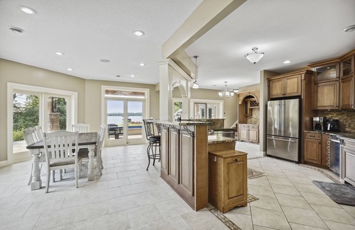 Rush City House | Exceptional Getaway for Family & Friends