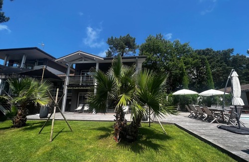 Seignosse Villa | Exceptional villa on golf course, beach and lake 1.8 K, swimming pool, gym, jaccuzi