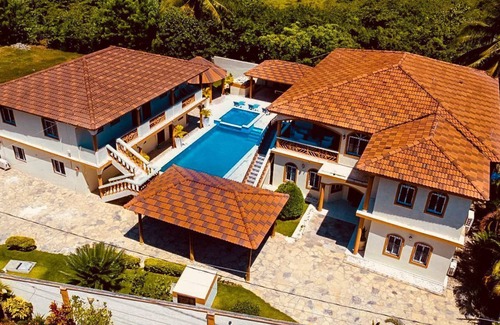 Cabarete Villa | Exciting 7BR Tropical Villa in DR + Free Bonus