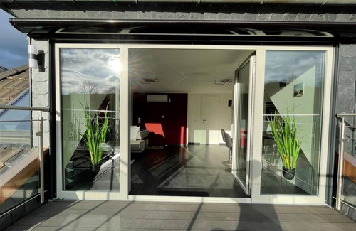 Bad Neuenahr-Ahrweiler Apartment | Exclusive apartment with Ahr view 1