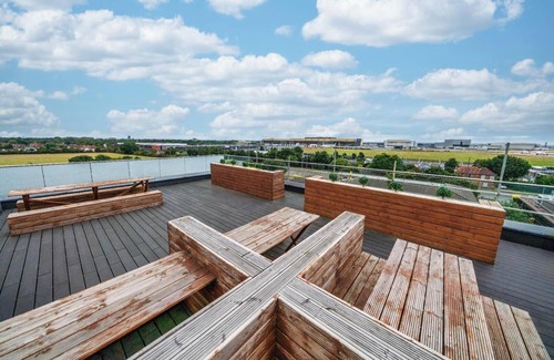 Harlington Apartment | Exclusive 1Bed Apartment for High-End Clients