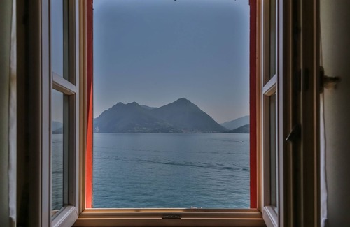 Verbania Apartment | Exclusive 3 bedroom apartment in a neat villa with private lake access