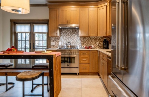 Wyoming Cabin | Exclusive 3BR Suite | Access to 70+ Amenities